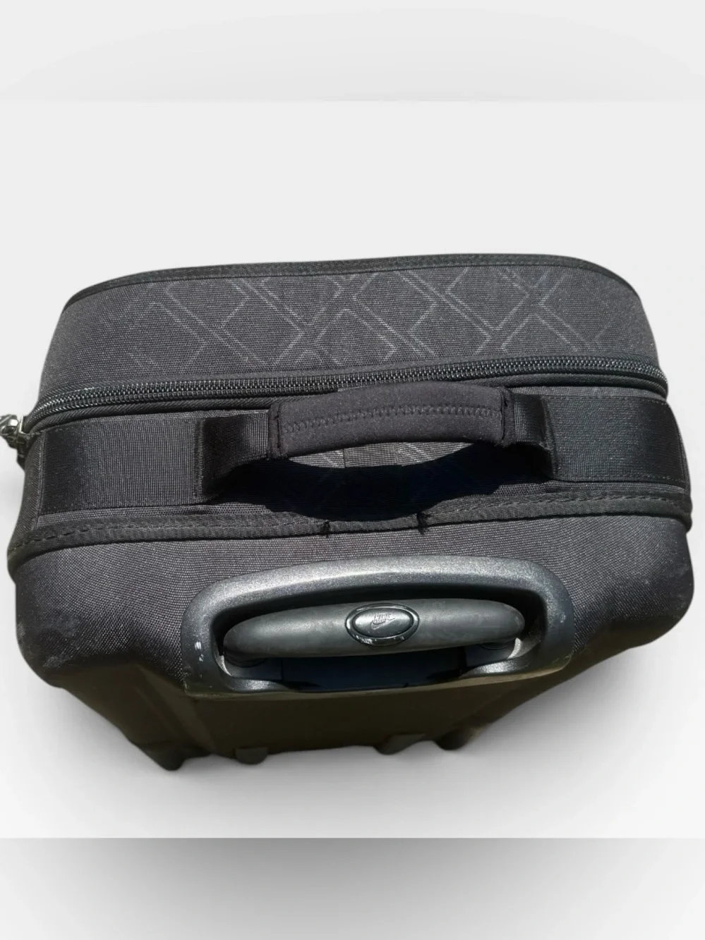 Nike fiftyone49 large